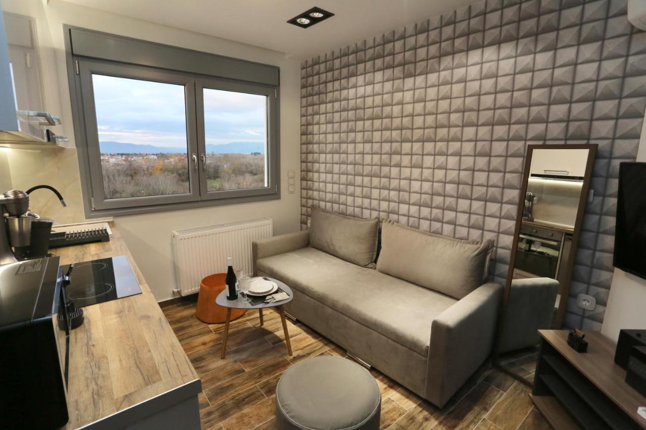La Larissa Luxury Apartments Dafne 外观 照片